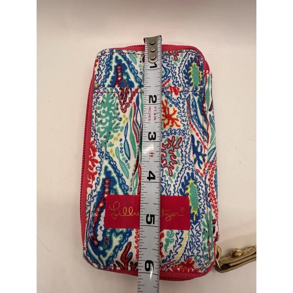 Lilly Pulitzer Zip Wristlet Wallet Preppy Floral‎ Paisley Multicolor
